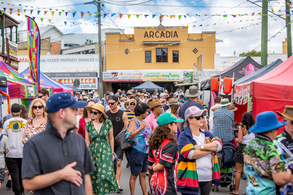 Sunday Street Carnival Stanthorpe Apple & Grape Harvest Festival